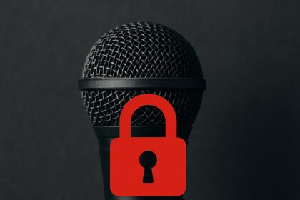 قفل میکروفون جمینای