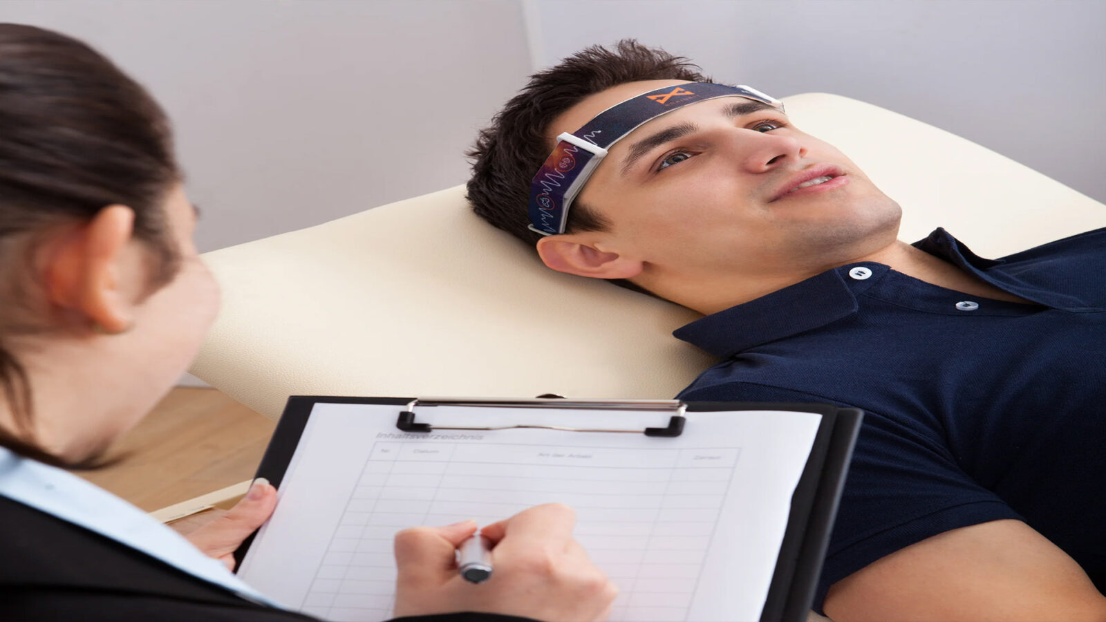 گجت هوشمند پوشیدنی NeuroFit Band